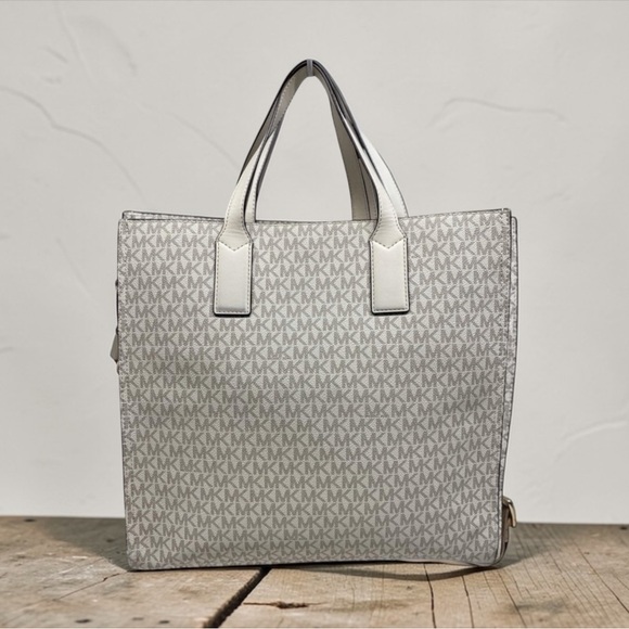 Michael Kors Kenly Large North South (NS) Logo Tote Bag - Light Cream Multi - Picture 2 of 8
